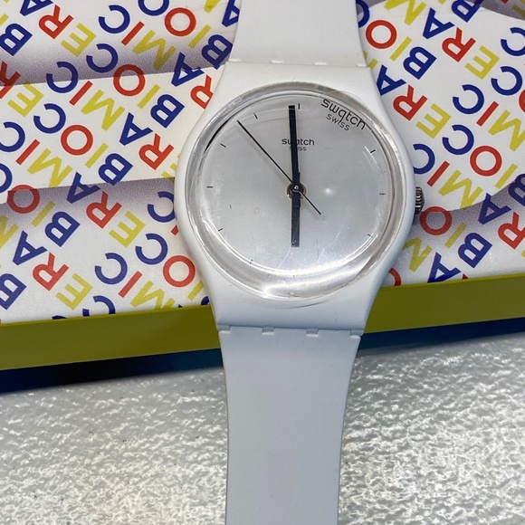 White Swatch Watch - Picture 3 of 3